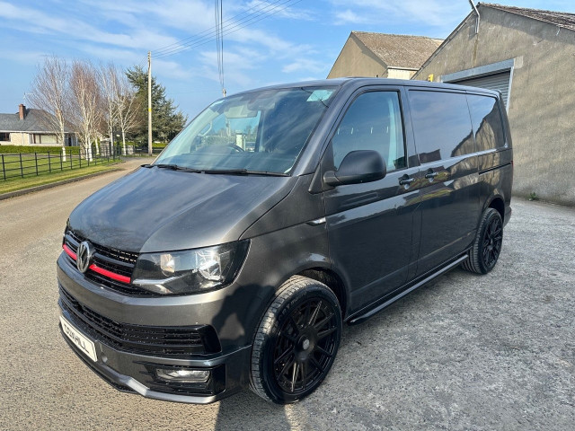 VOLKSWAGEN TRANSPORTER 2.0 TDI T28 Highline