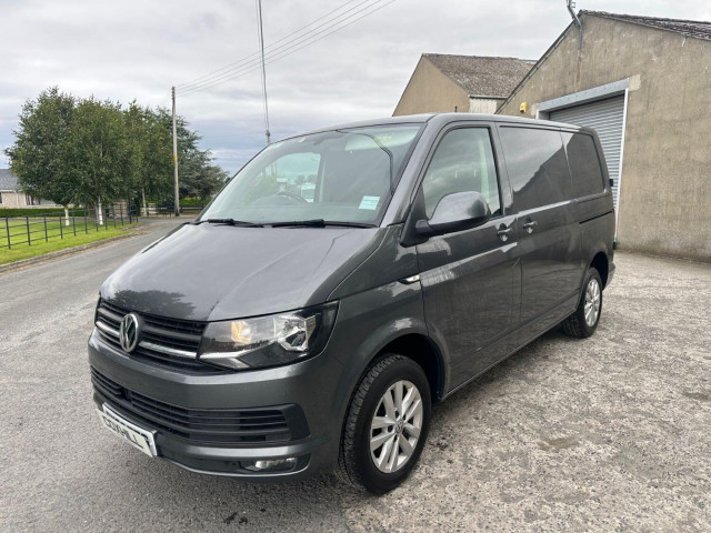 VOLKSWAGEN TRANSPORTER 2.0 TDI T28 Highline