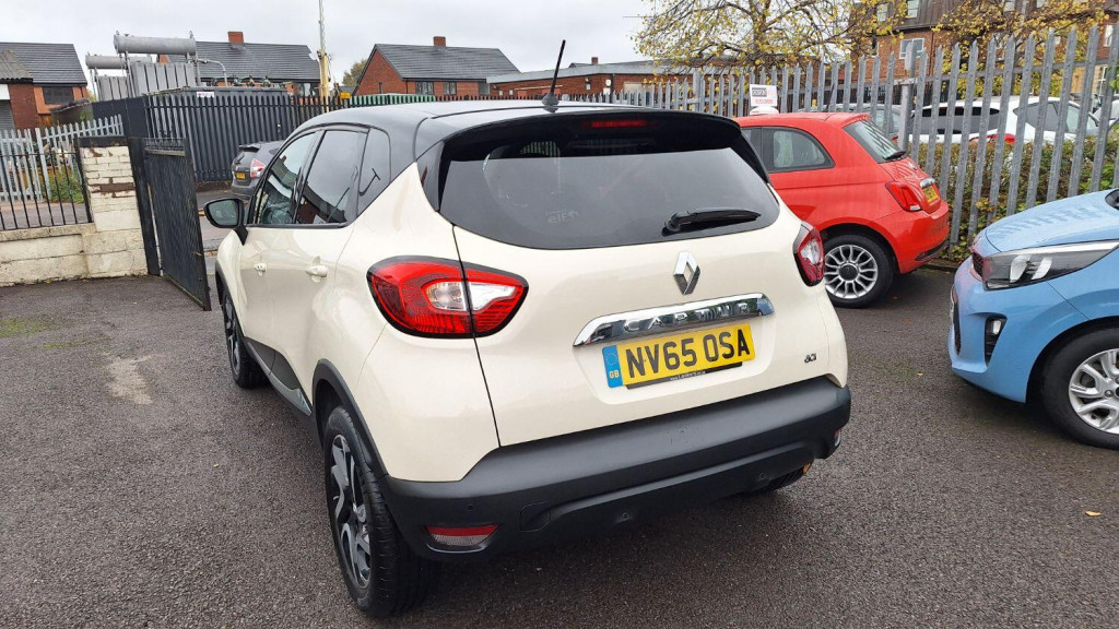 RENAULT CAPTUR