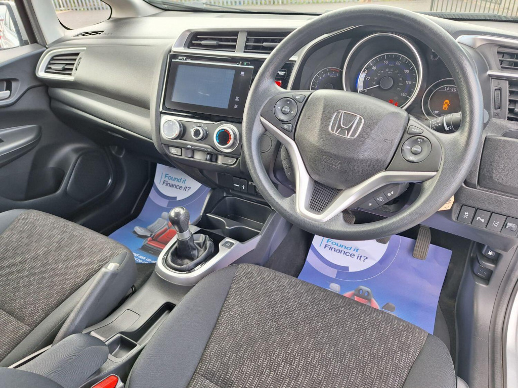 HONDA JAZZ