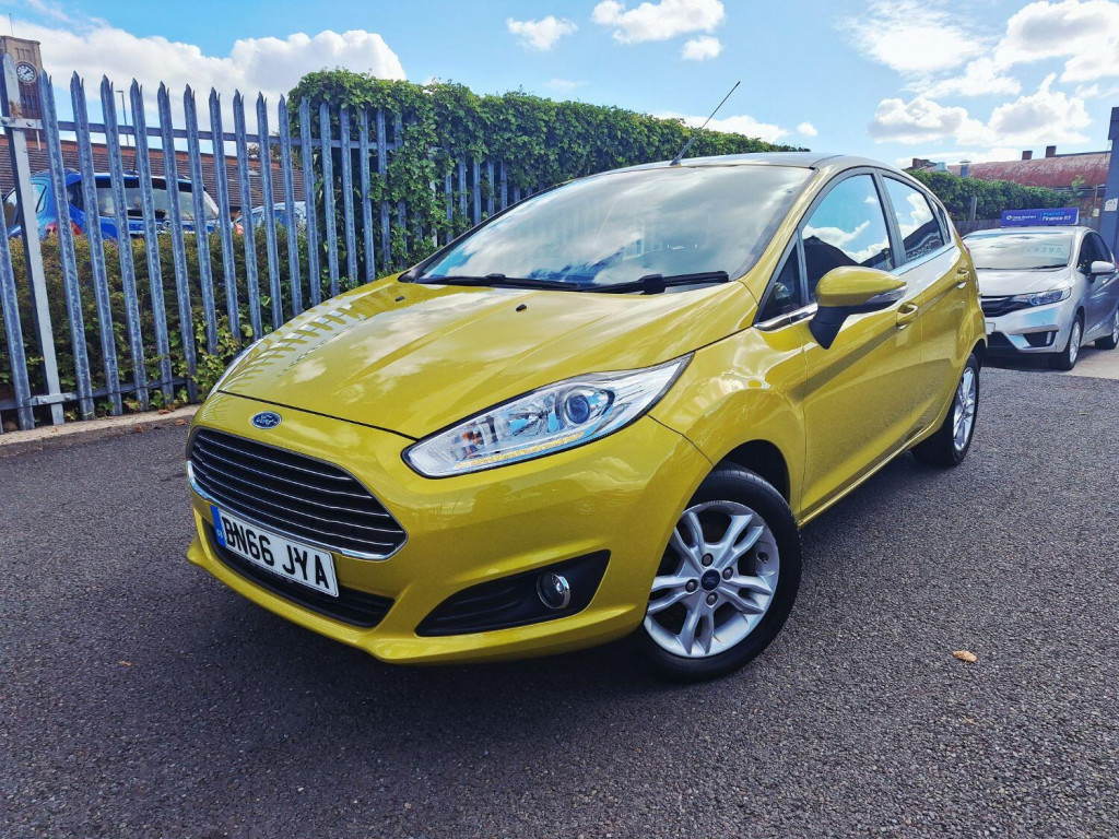 FORD FIESTA