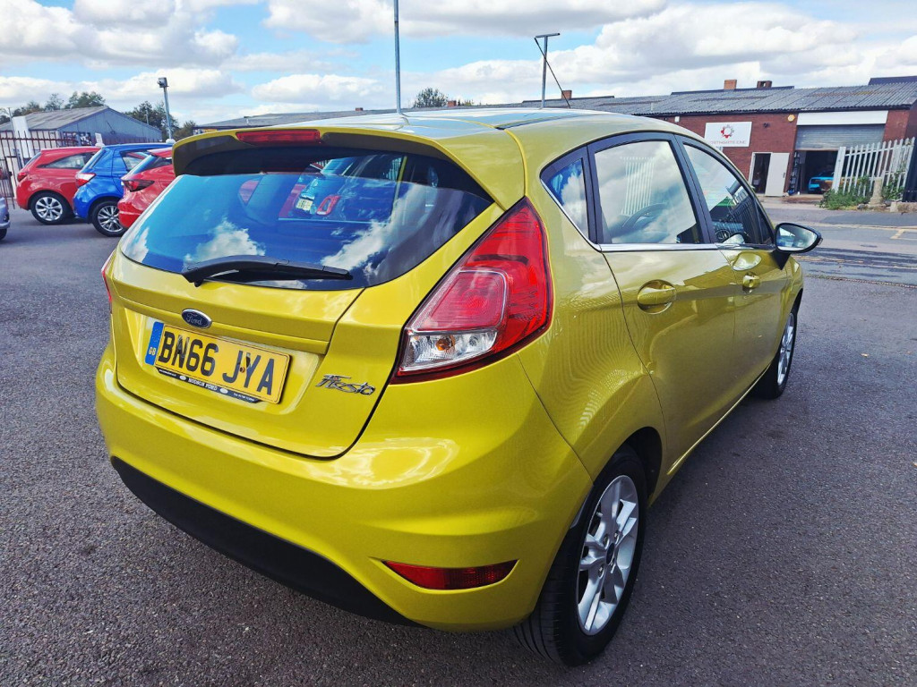 FORD FIESTA