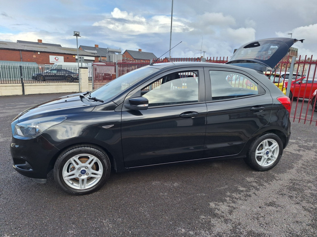 FORD KA+