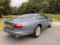 JAGUAR XK8