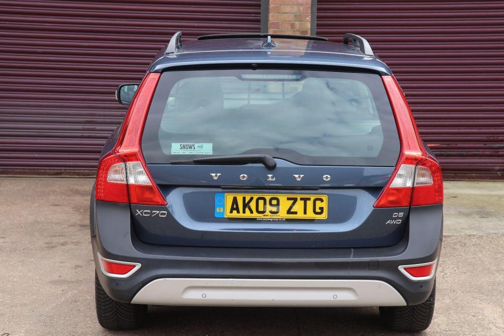 VOLVO XC70