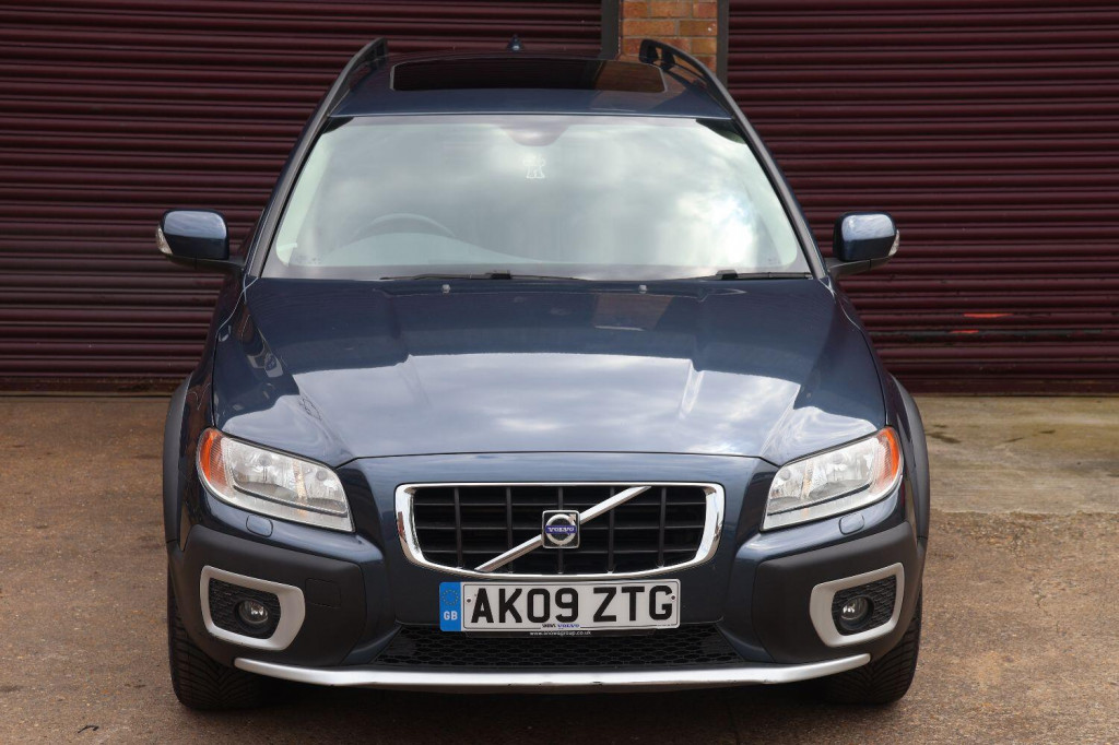 VOLVO XC70