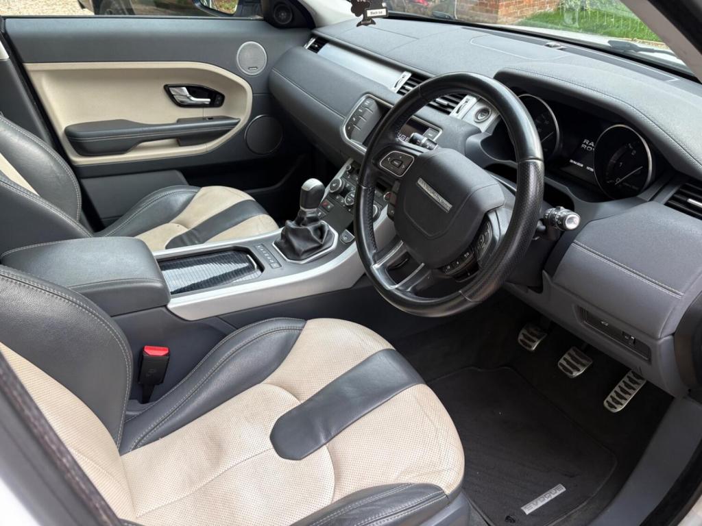 LAND ROVER RANGE ROVER EVOQUE