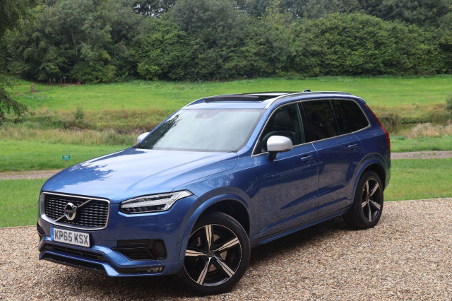 VOLVO XC90 2.0 R-Design D5 AWD (225hp)