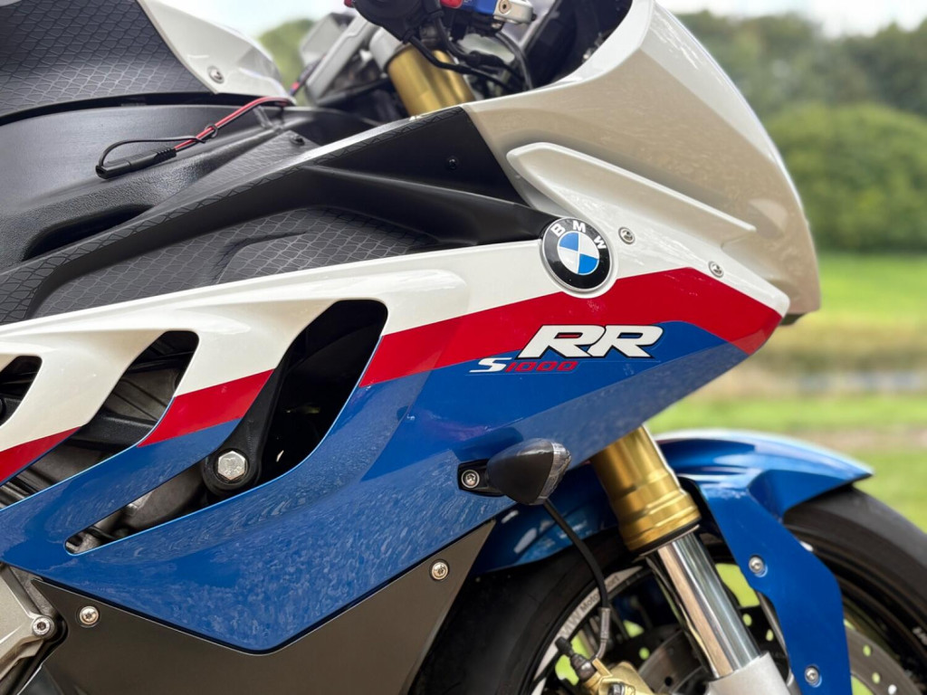 BMW S1000RR