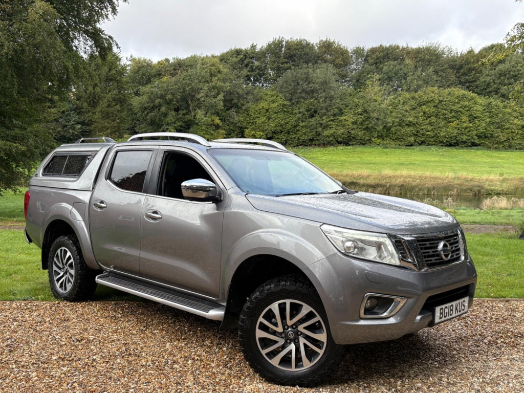 NISSAN NAVARA