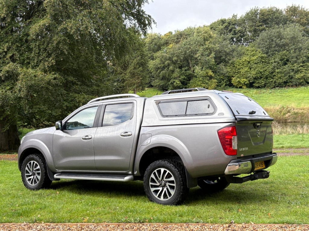 NISSAN NAVARA