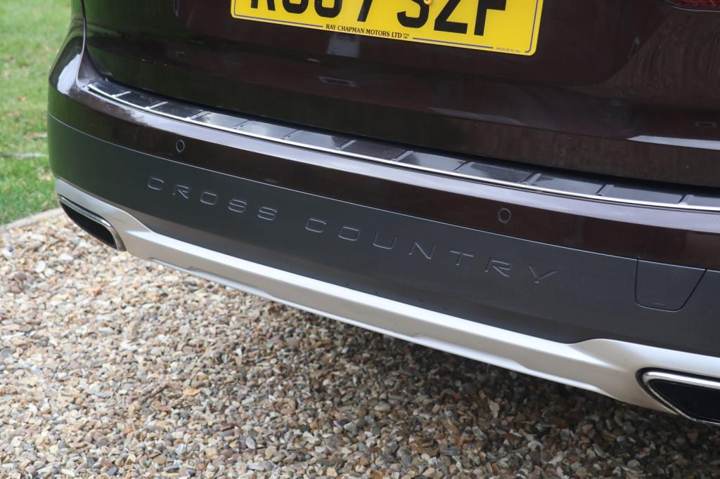 VOLVO V90 CROSS COUNTRY