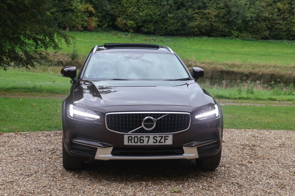 VOLVO V90 CROSS COUNTRY