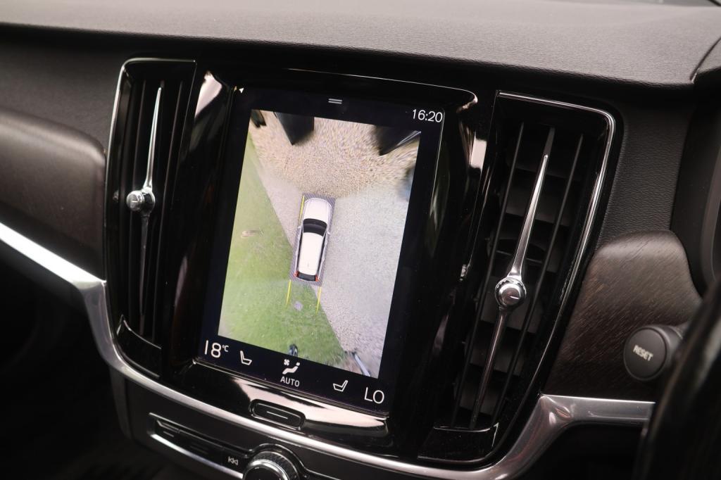 VOLVO V90 CROSS COUNTRY