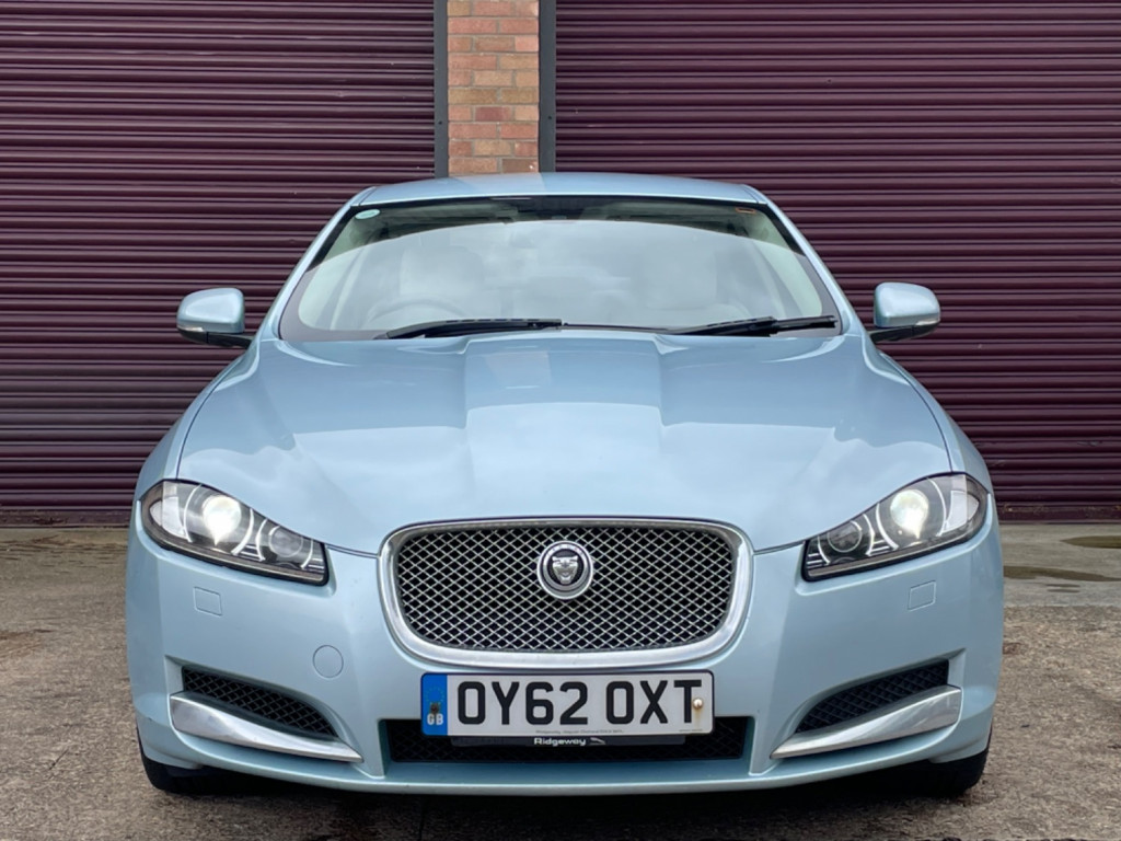 JAGUAR XF