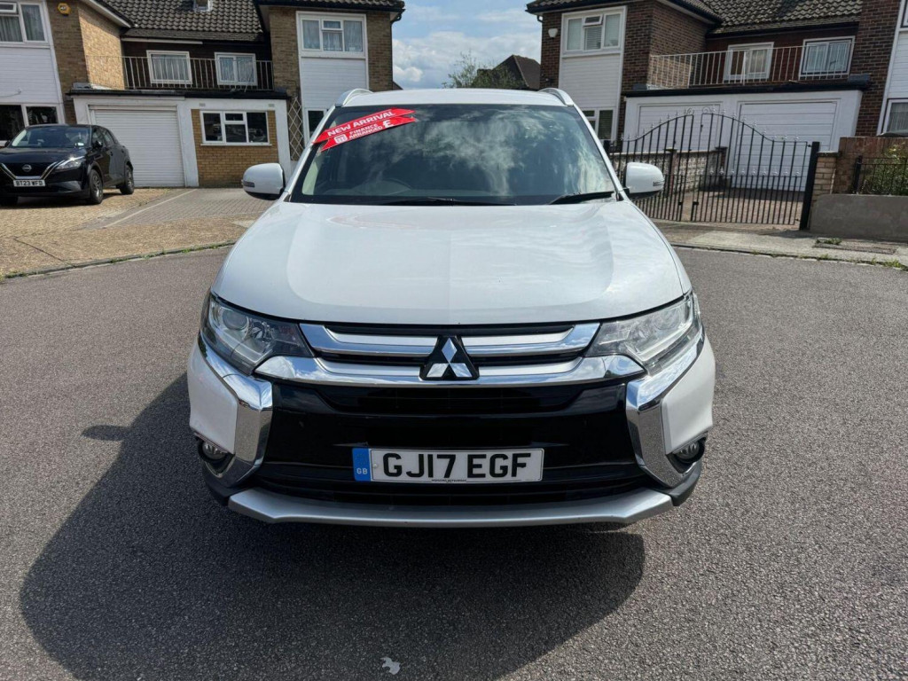 MITSUBISHI OUTLANDER