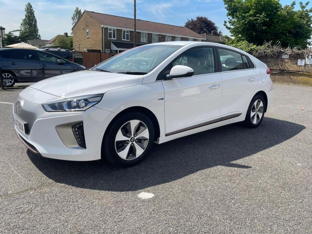 HYUNDAI IONIQ