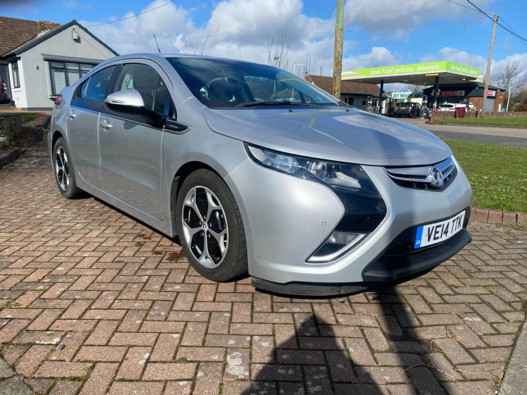 VAUXHALL AMPERA