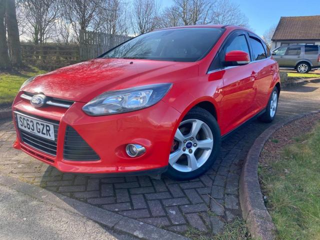 FORD FOCUS 1.6 TDCi Zetec Navigator Euro 5 (s/s) 5dr