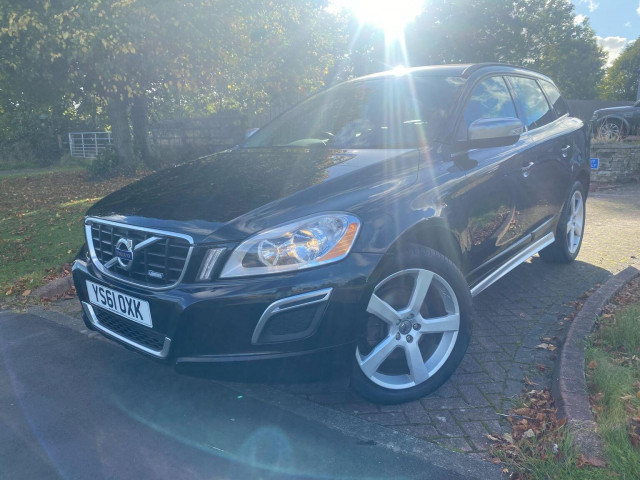 VOLVO XC60 2.4 D5 R-Design AWD Euro 5 (s/s) 5dr