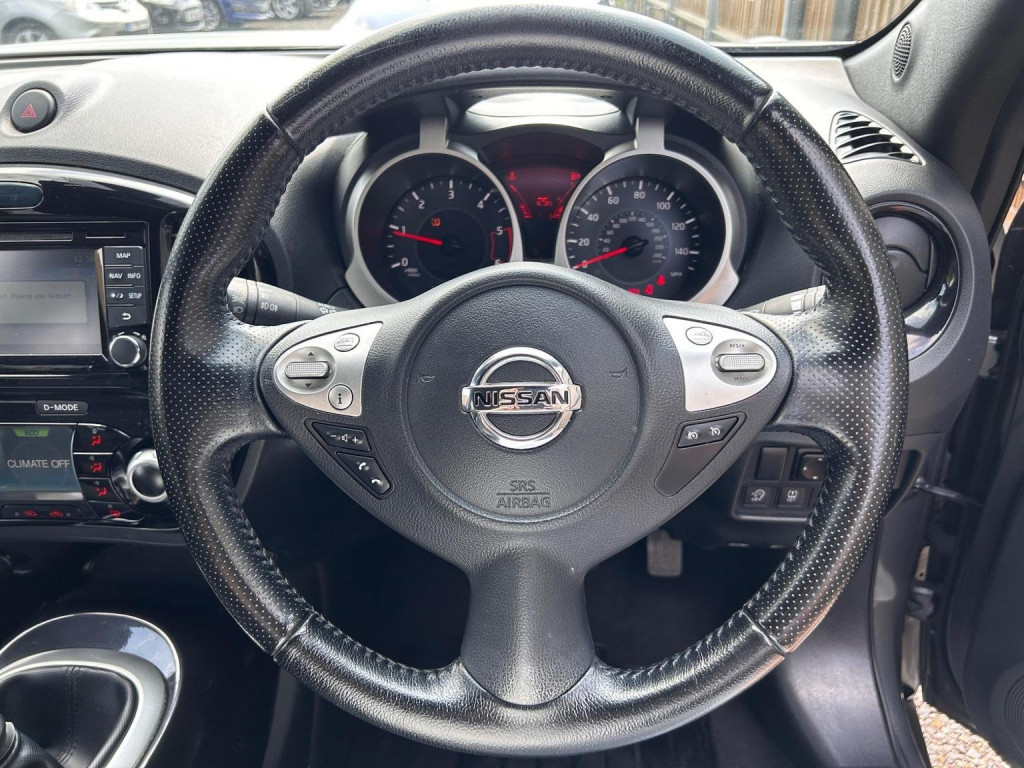 NISSAN JUKE