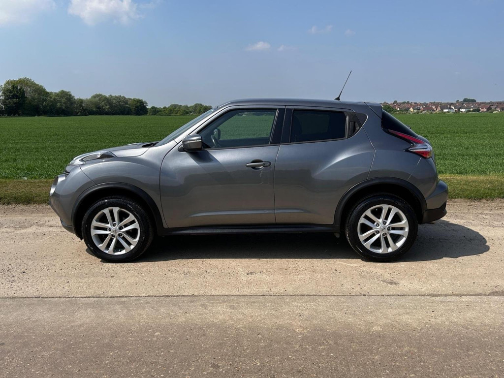 NISSAN JUKE