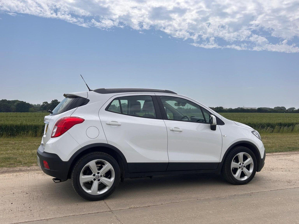 VAUXHALL MOKKA