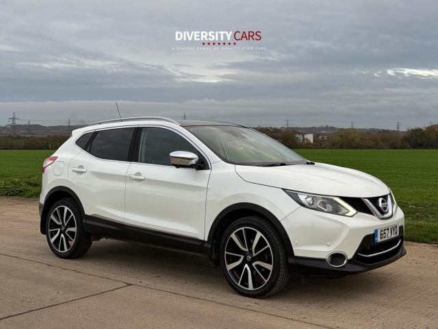 NISSAN QASHQAI 1.2 DIG-T Tekna 2WD Euro 6 (s/s) 5dr