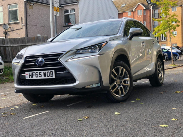 LEXUS