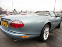 JAGUAR XK8