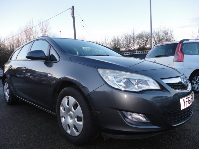 VAUXHALL ASTRA