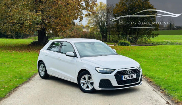 AUDI