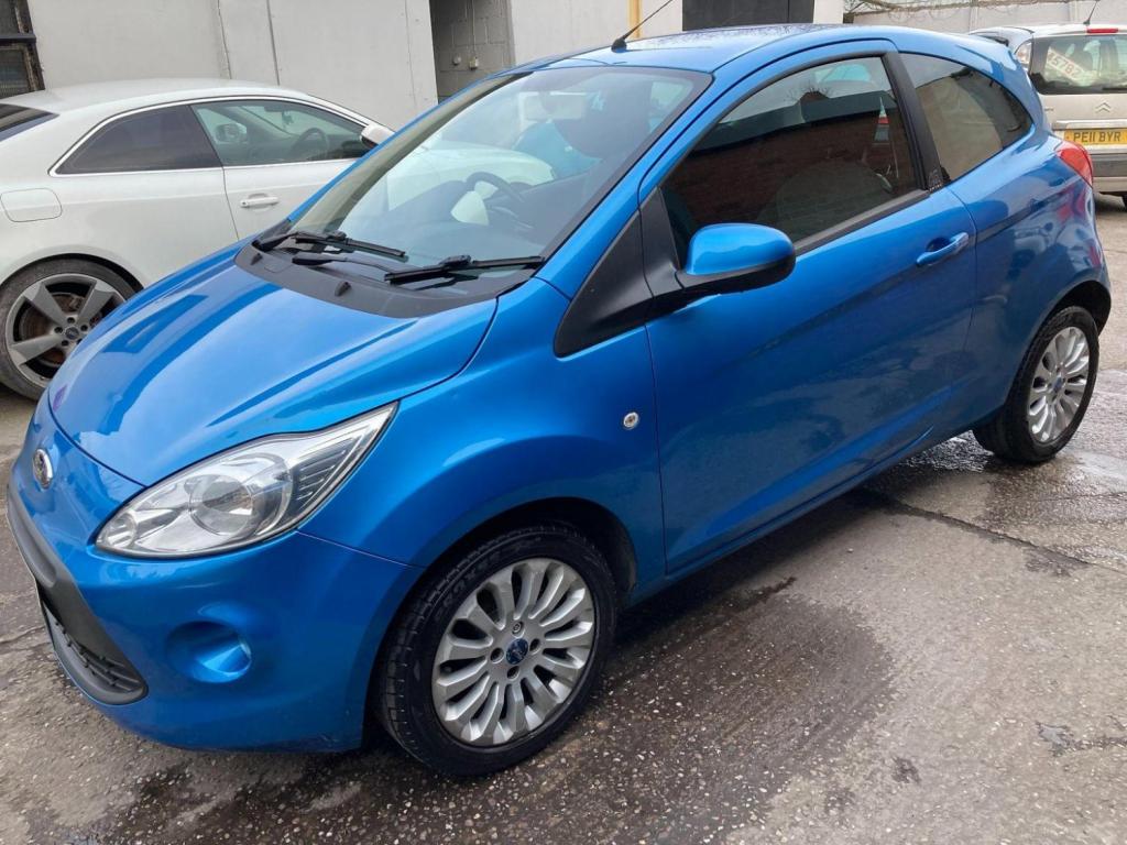 FORD KA