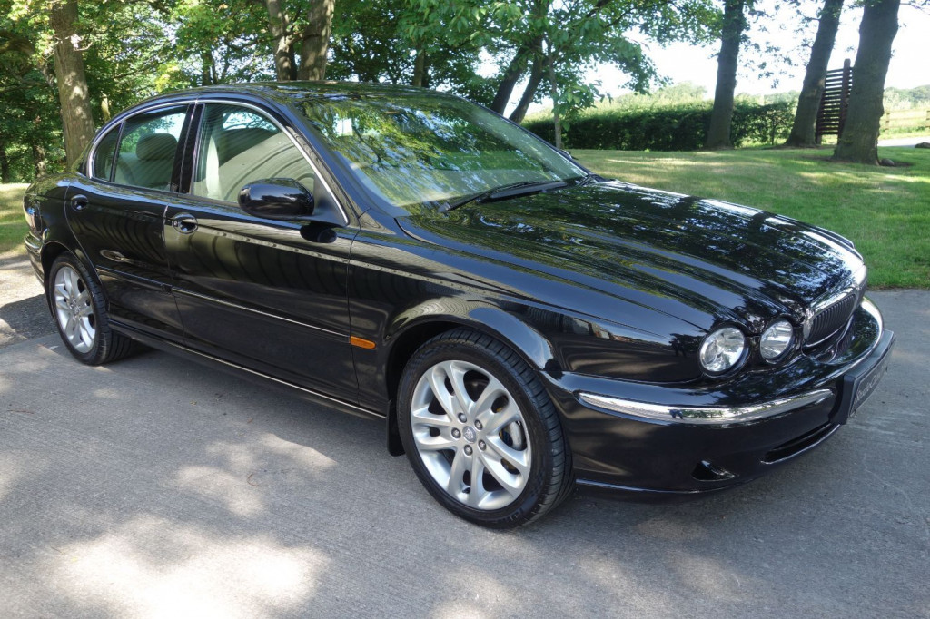 JAGUAR X-TYPE