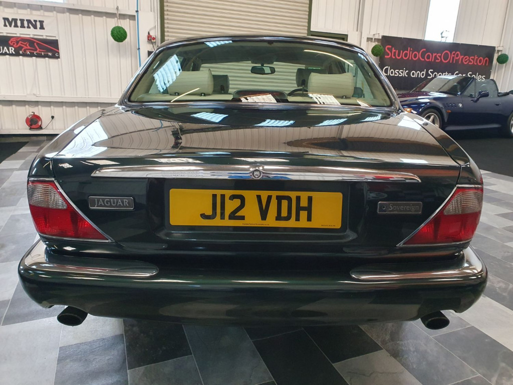 JAGUAR XJ