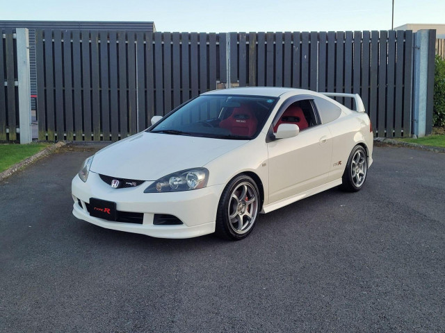 HONDA INTEGRA Type R DC5 2.0 i-VTEC (2005/55)