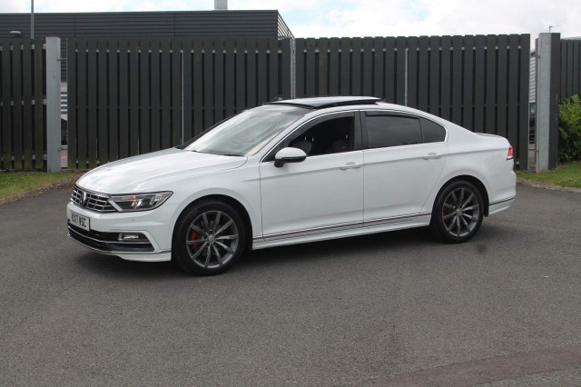 VOLKSWAGEN PASSAT 2.0 TDI R-Line DSG Auto 6Spd Euro 6 (s/s) 4dr (2017/17)