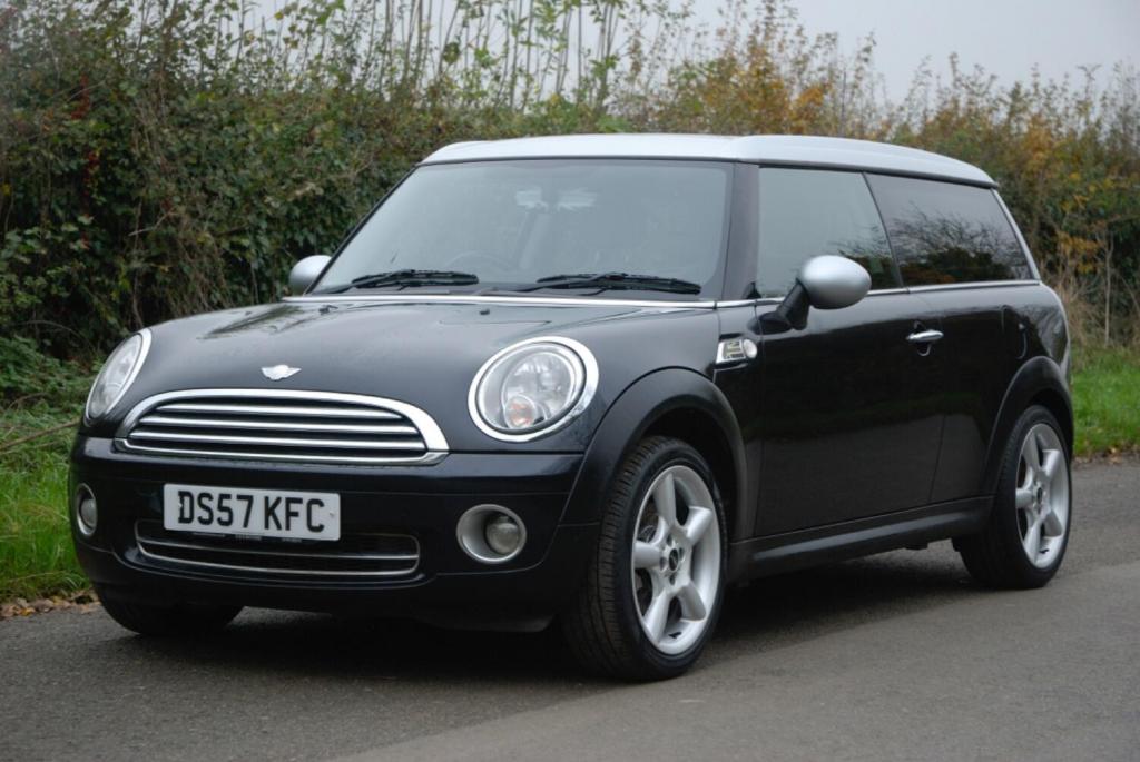 View MINI CLUBMAN 1.6 Cooper Clubman