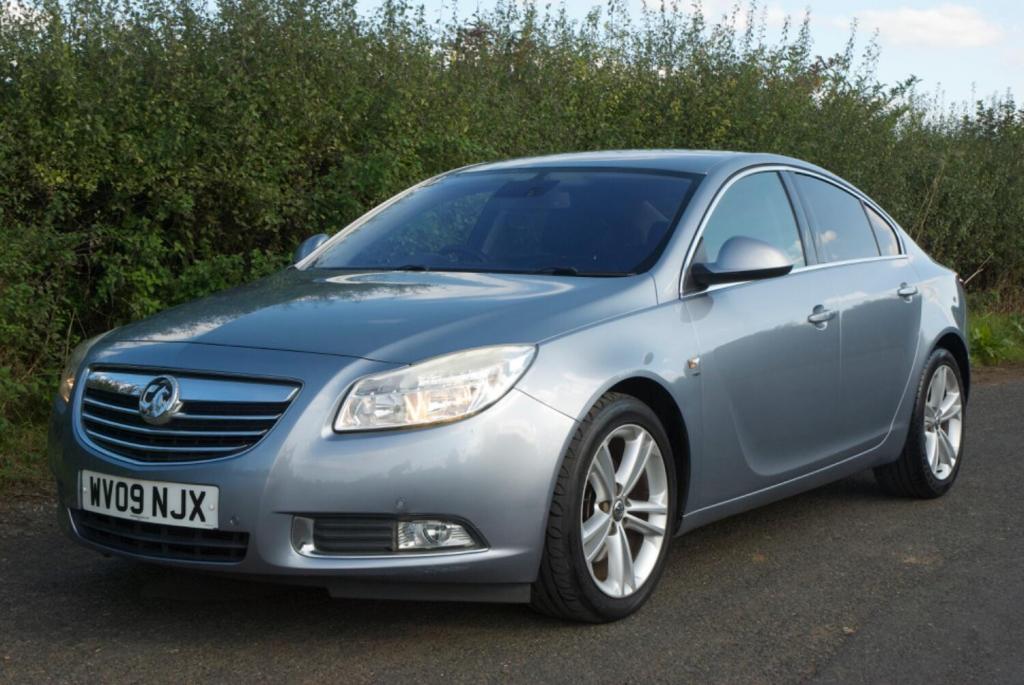 View VAUXHALL INSIGNIA 2.0 CDTi SRi