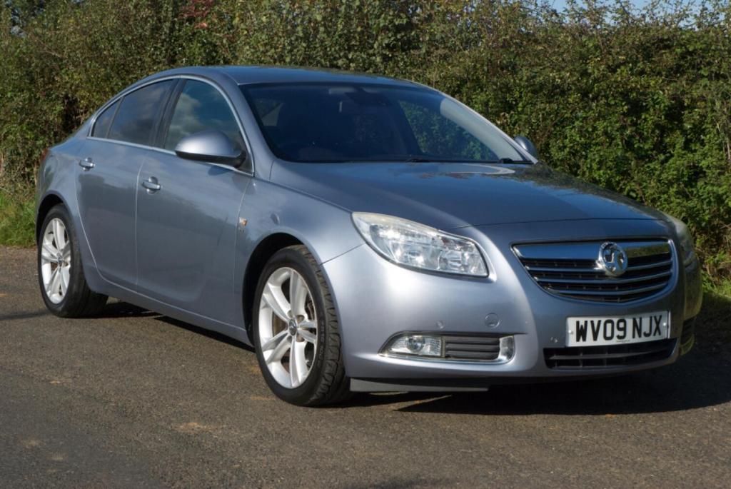 View VAUXHALL INSIGNIA 2.0 CDTi SRi