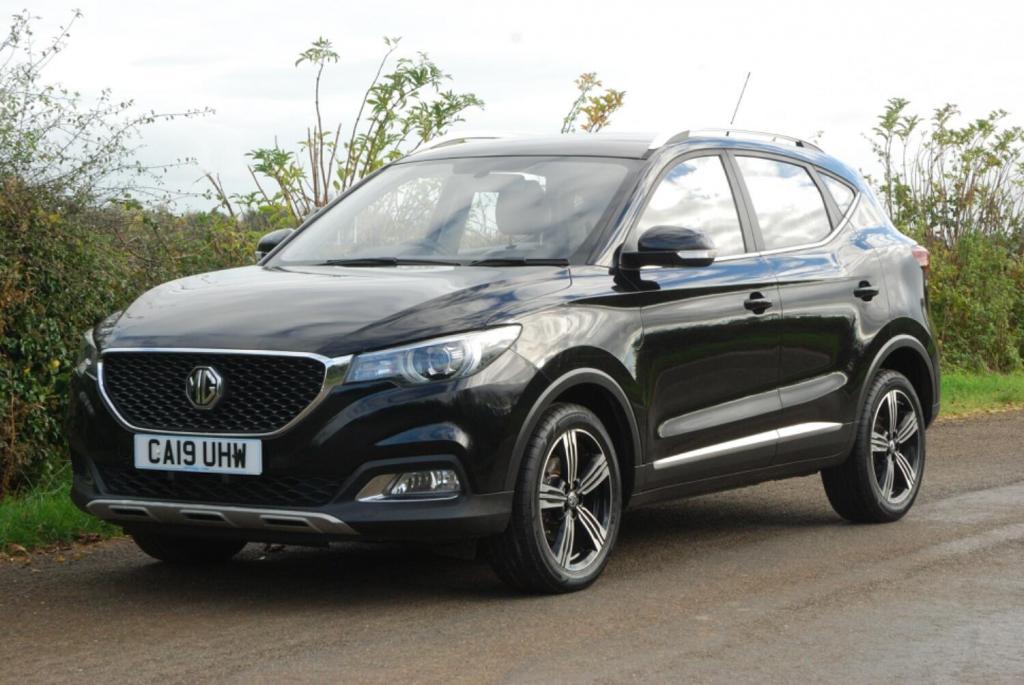 MG ZS