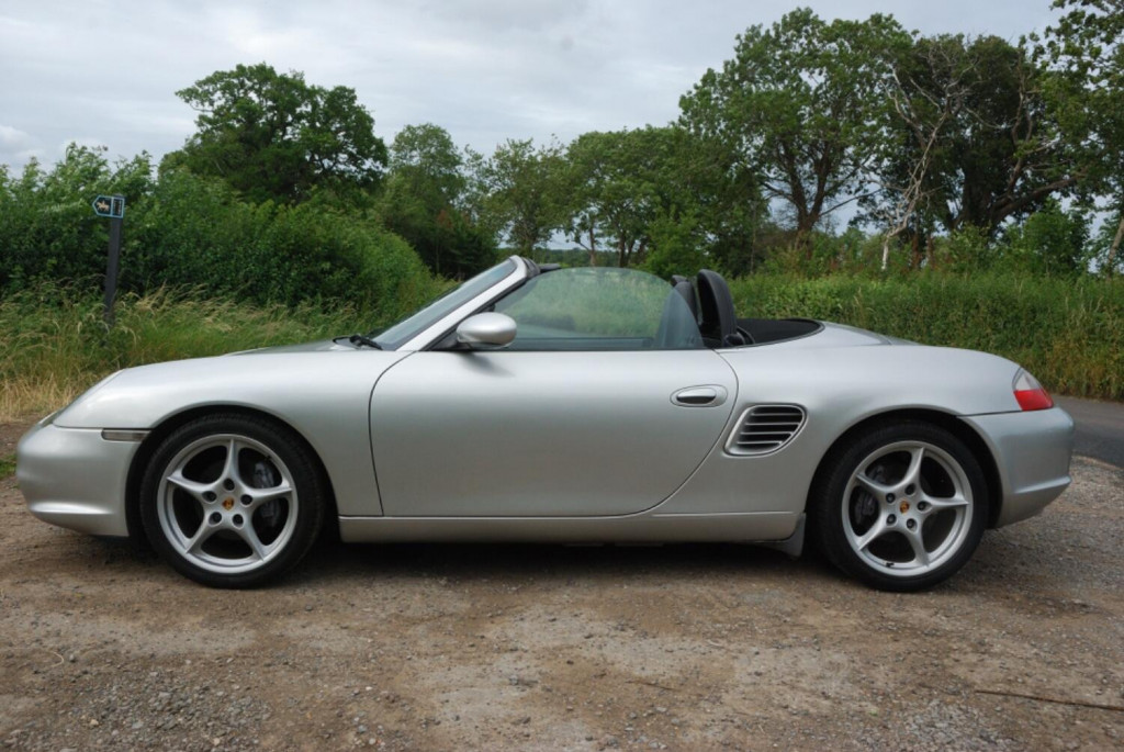 PORSCHE BOXSTER