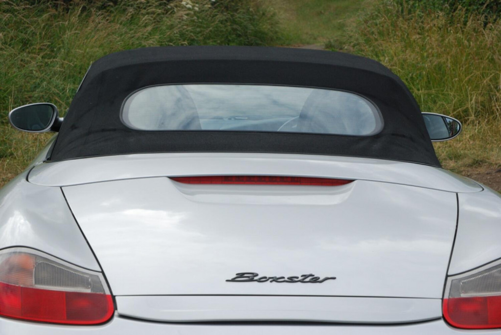PORSCHE BOXSTER