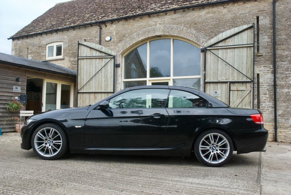 BMW 3 SERIES
