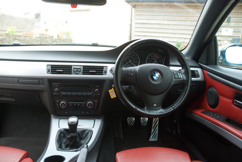 BMW 3 SERIES