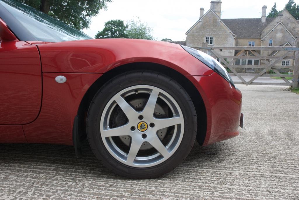 LOTUS ELISE