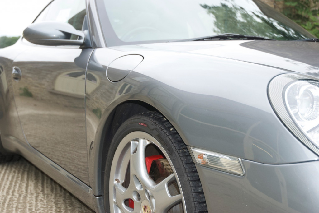 View PORSCHE 911 CARRERA 2S