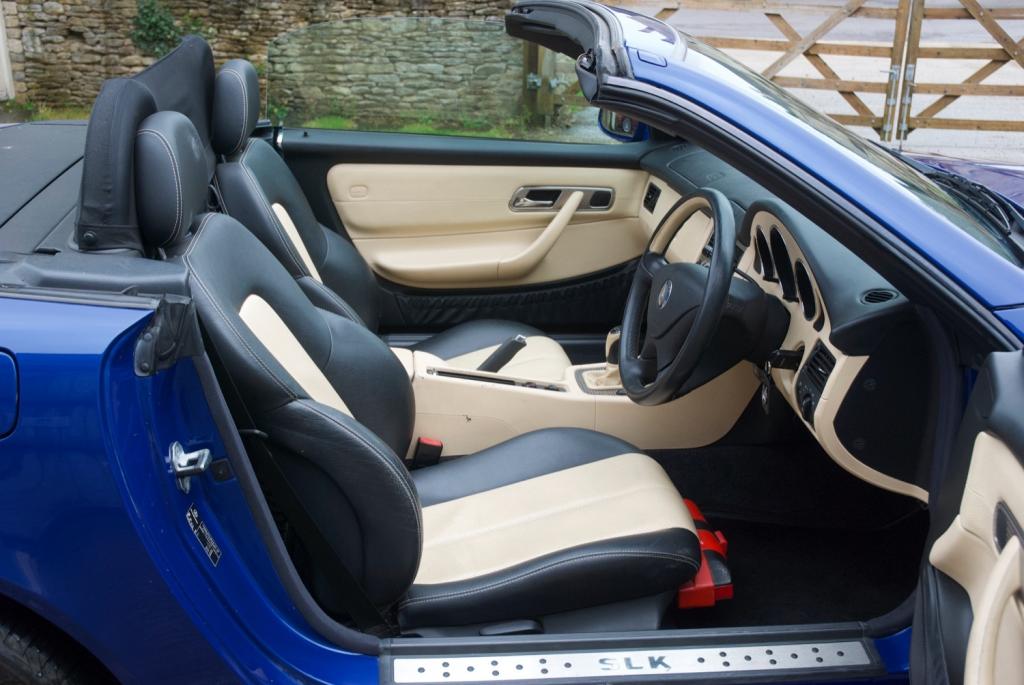 MERCEDES-BENZ SLK