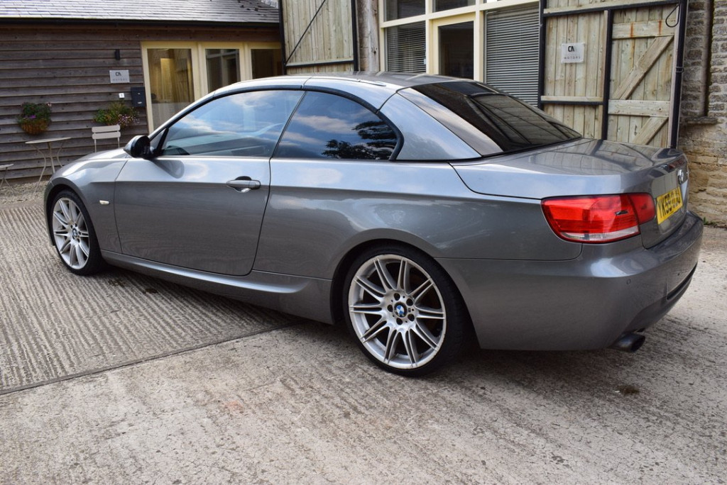 BMW 3 SERIES