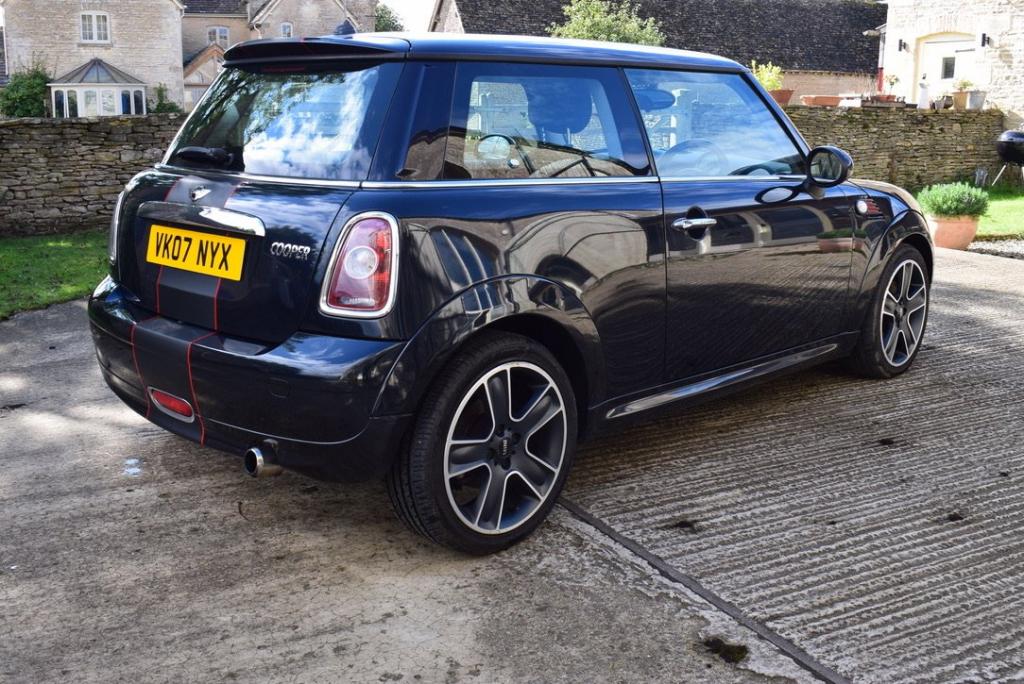 View MINI MINI COOPER